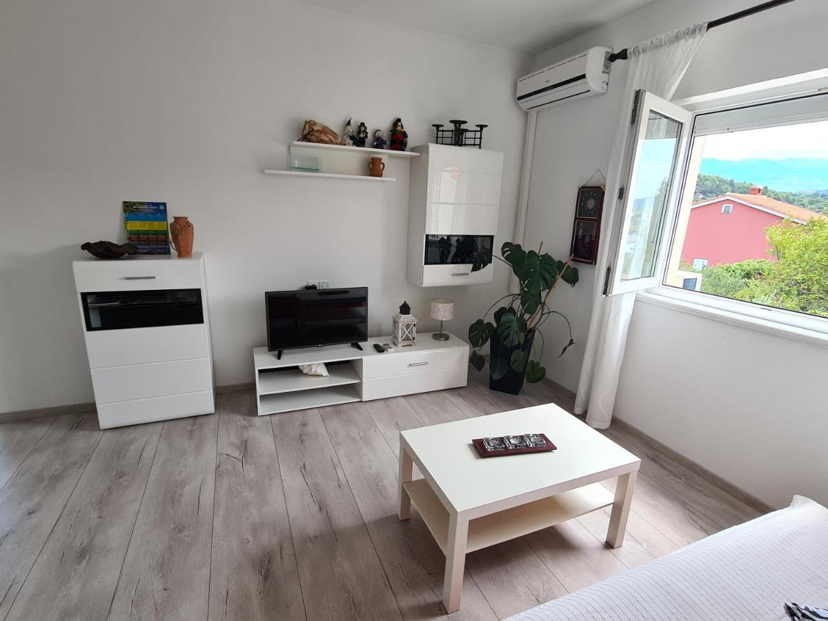Apartman Karmen Barbat na Rabu Exterior foto